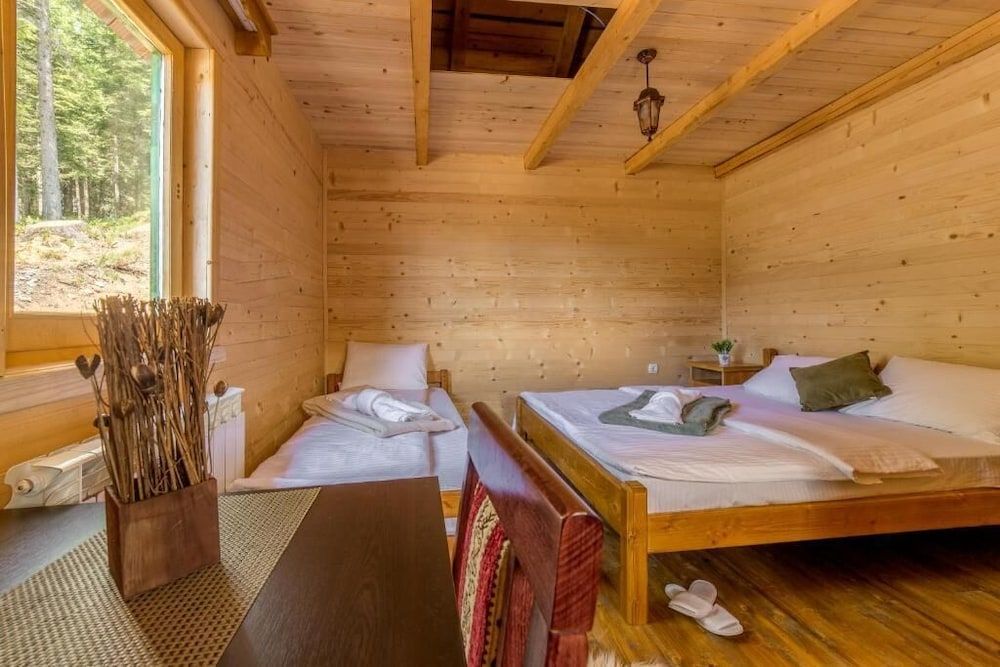 Jela Natural Resort 3