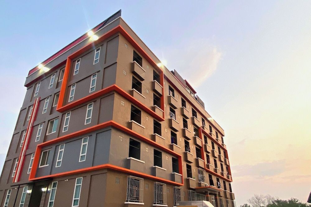 Grand Sansook Omnoi By Zuzu -1 étoiles à Ban Khlong Om Noi