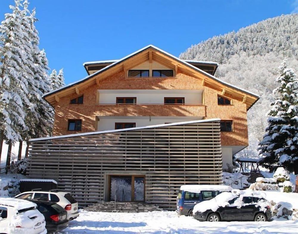 Alpen Suites Brandnertal -1 estrelas em Brand