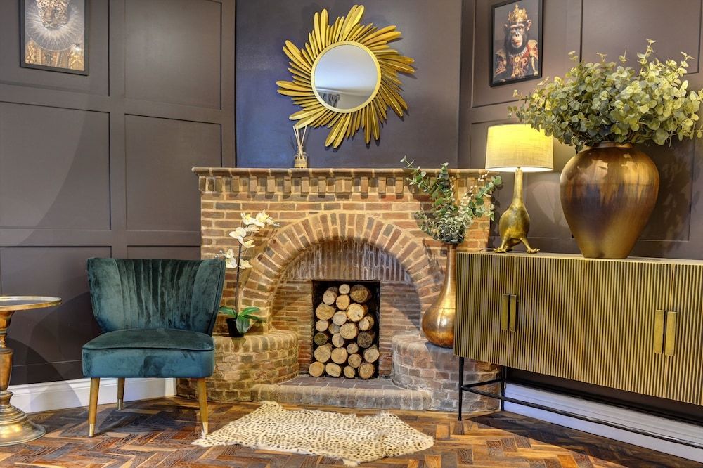 The Bridge House Henley 2