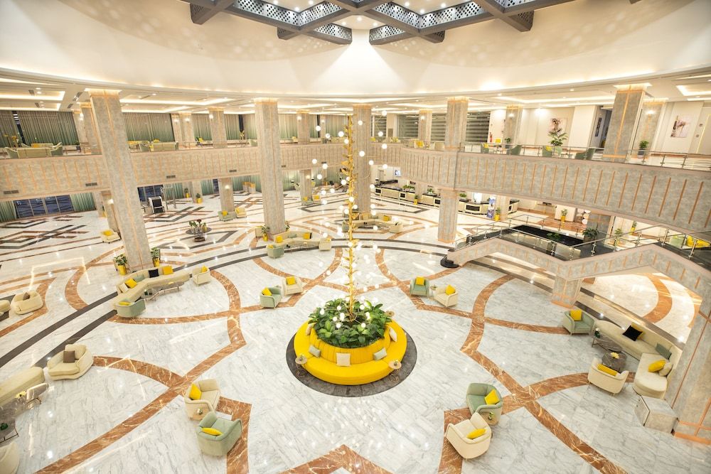 Tolip Hotel Olympic International City 3