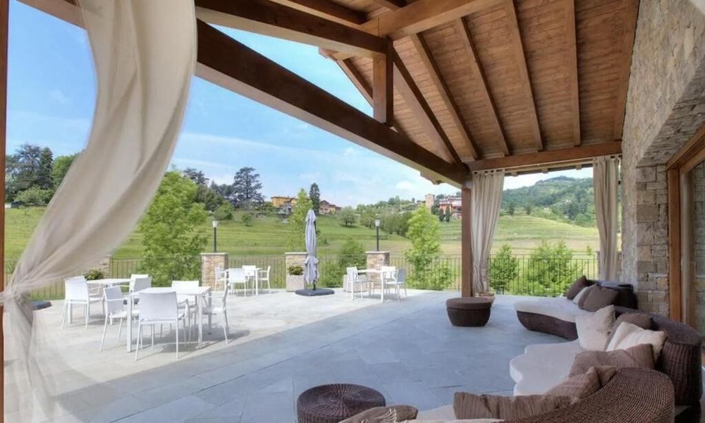bes hotel terme di palazzago 4 estrelas em Palazzago