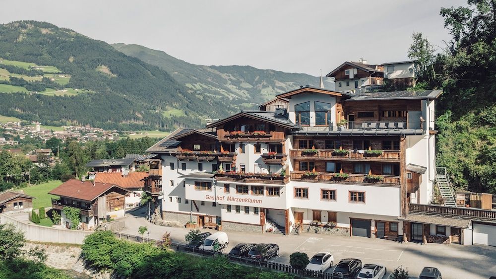 Märzenklamm Hotel.Gasthof 3 étoiles à Stumm