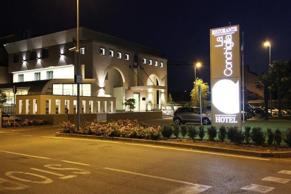 Hotel La Conchiglia 3 estrelas em Romano di Lombardia