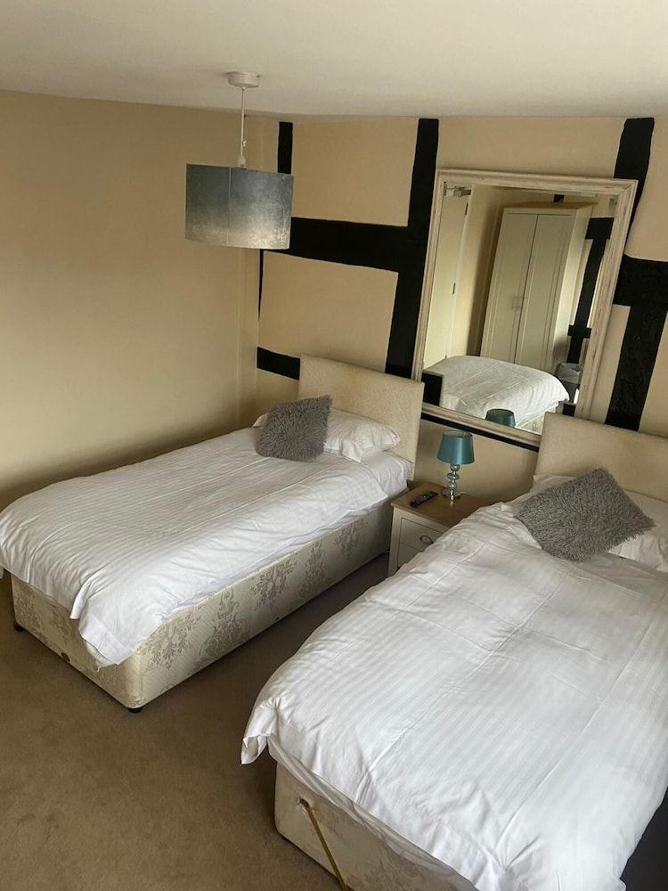 The Wheatsheaf 3 estrelas em Bramley