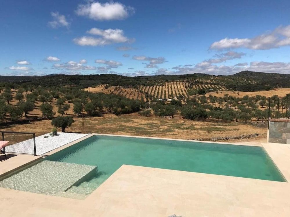 Hotel Convento San Diego 4 estrelas em Fuentes de León