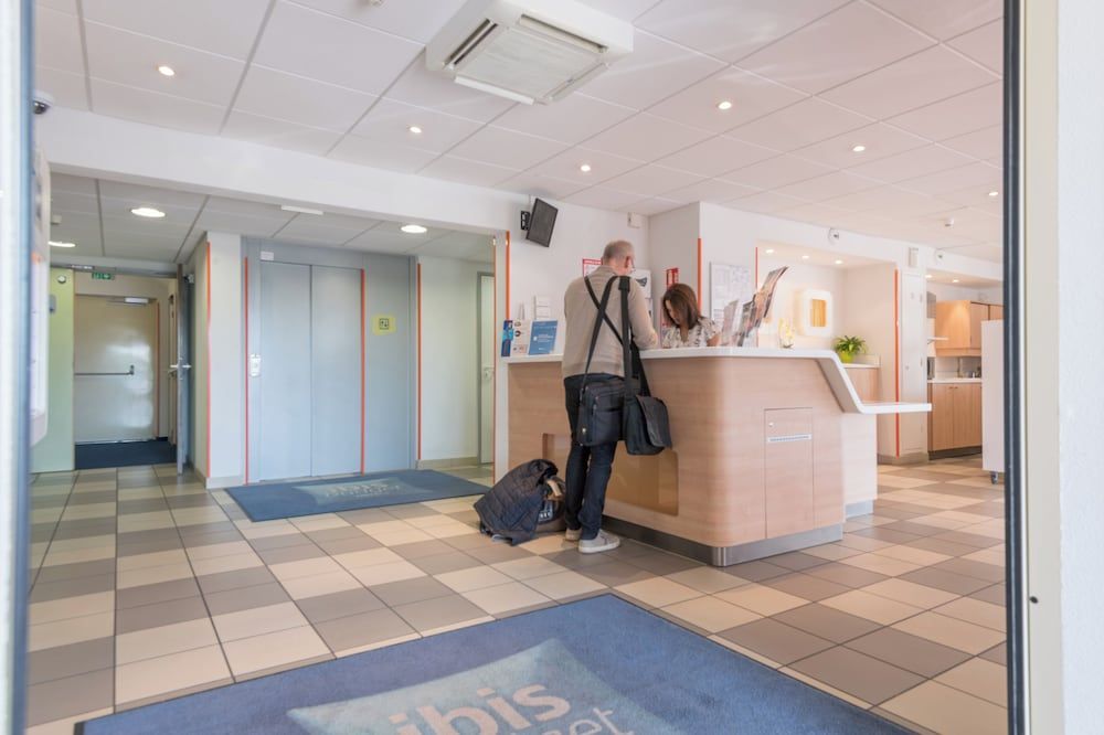 Ibis Budget Ambérieu-En-Bugey Château-Gaillard 2