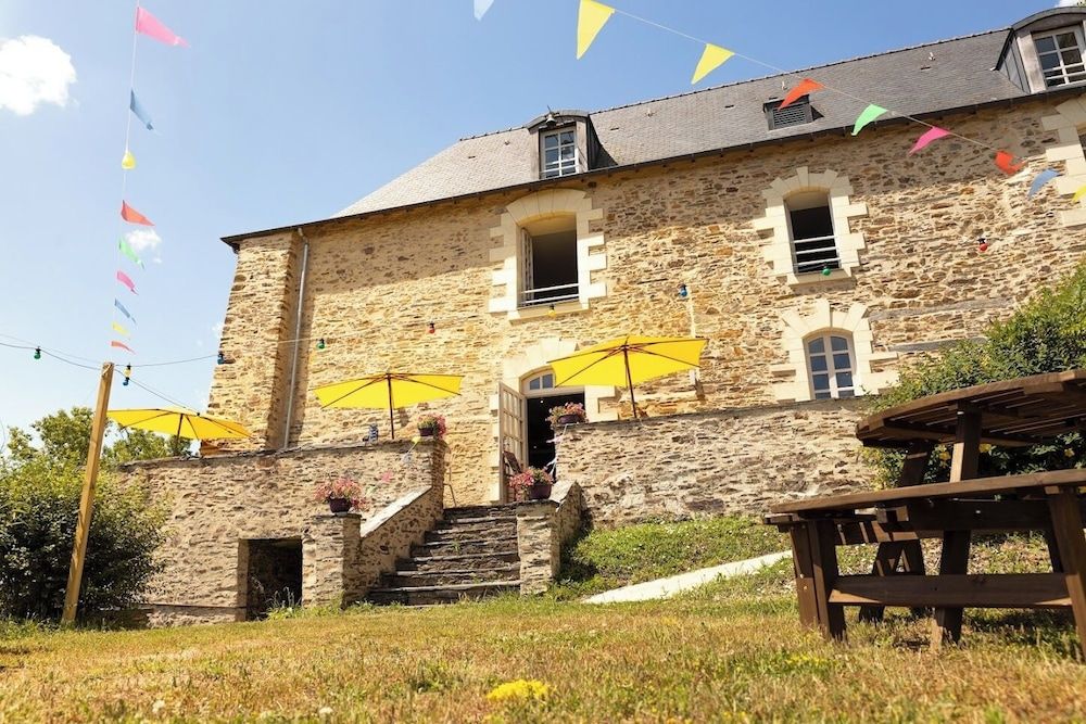 L'auberge le prieuré des gourmands 3 estrelas em Vallons-de-l'Erdre