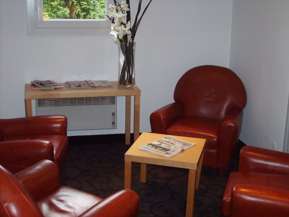 Brit Hotel Baillet en France 2 estrelas em Baillet-en-France