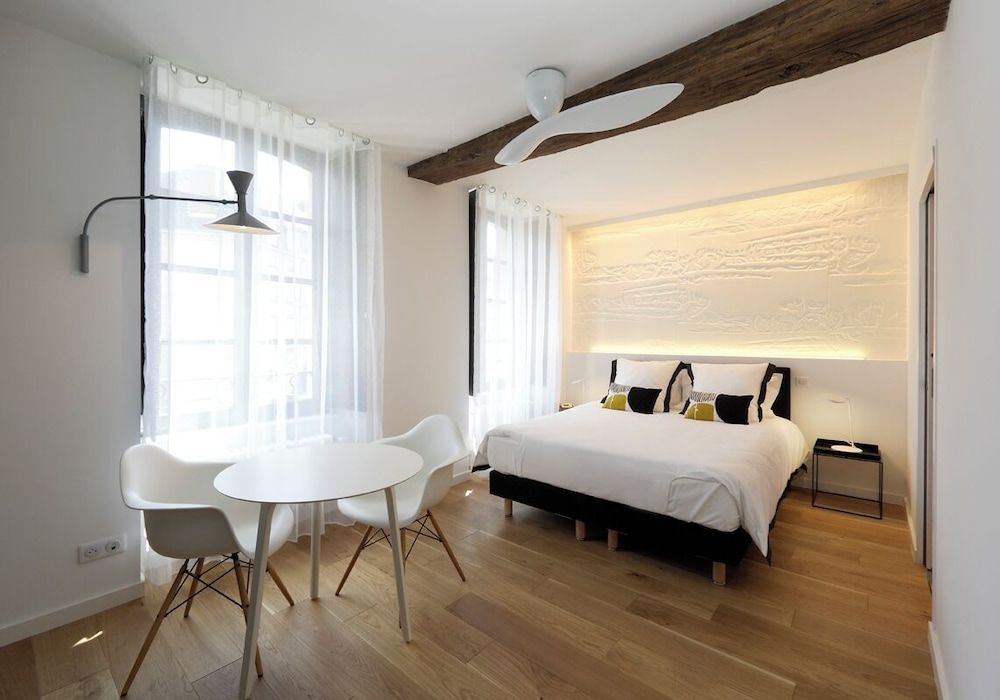 Les Maisons du pont - Charme & Caractère 3