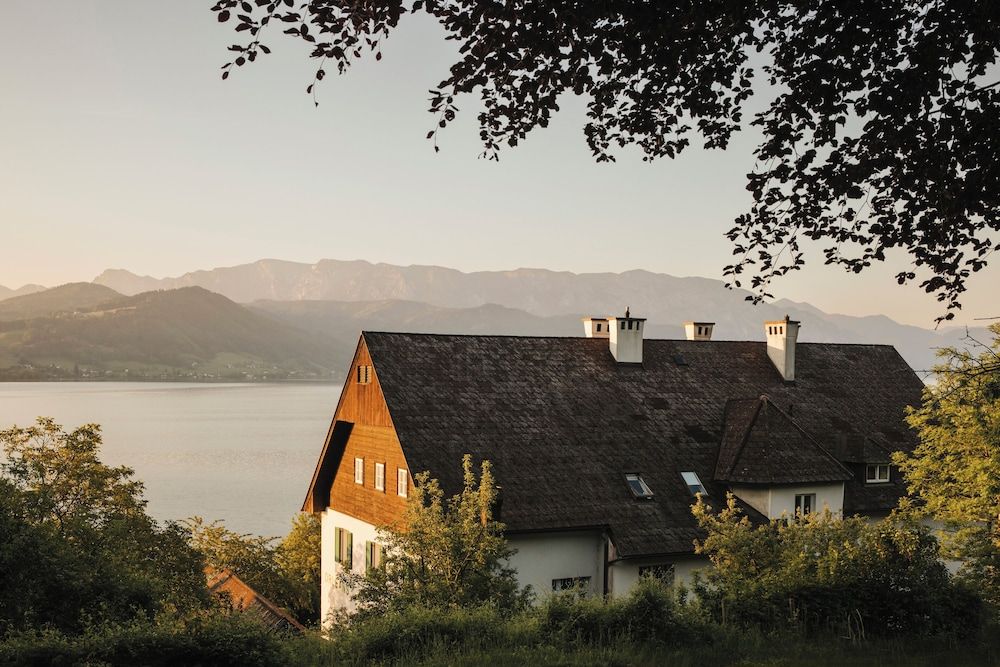 Villa Weiss -1 estrelas em Attersee am Attersee