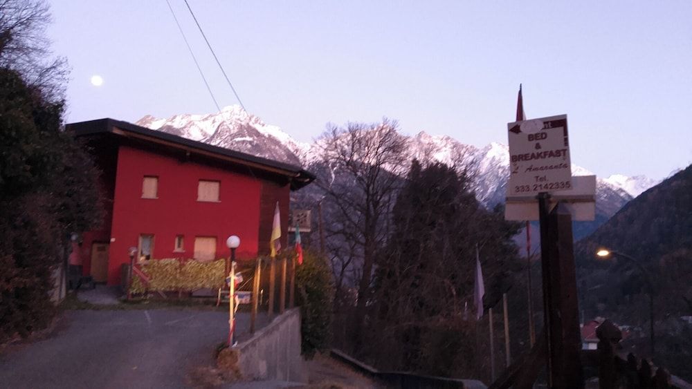 Villa Amaranta room & breakfast -1 estrelas em Edolo