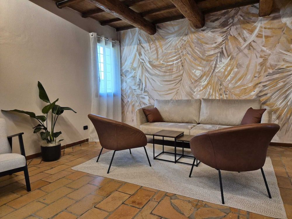 Il Bivio -1 estrelas em Correggi