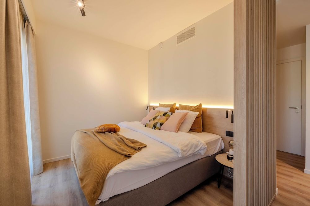 Stay at Brussels 3