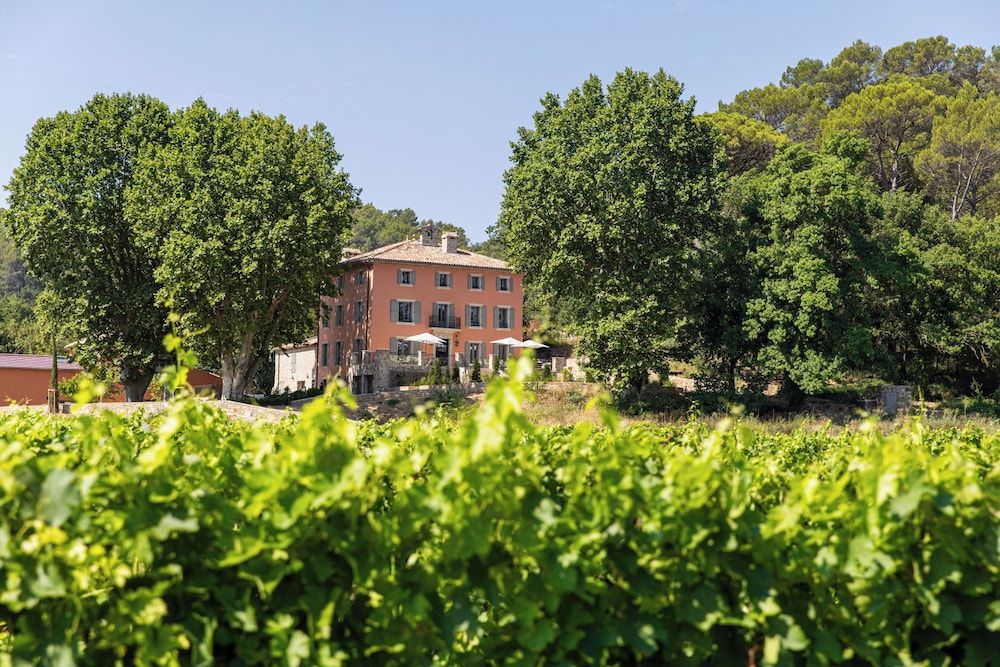 Le Prieuré - Château La Martinette -1 estrelas em Le Thoronet