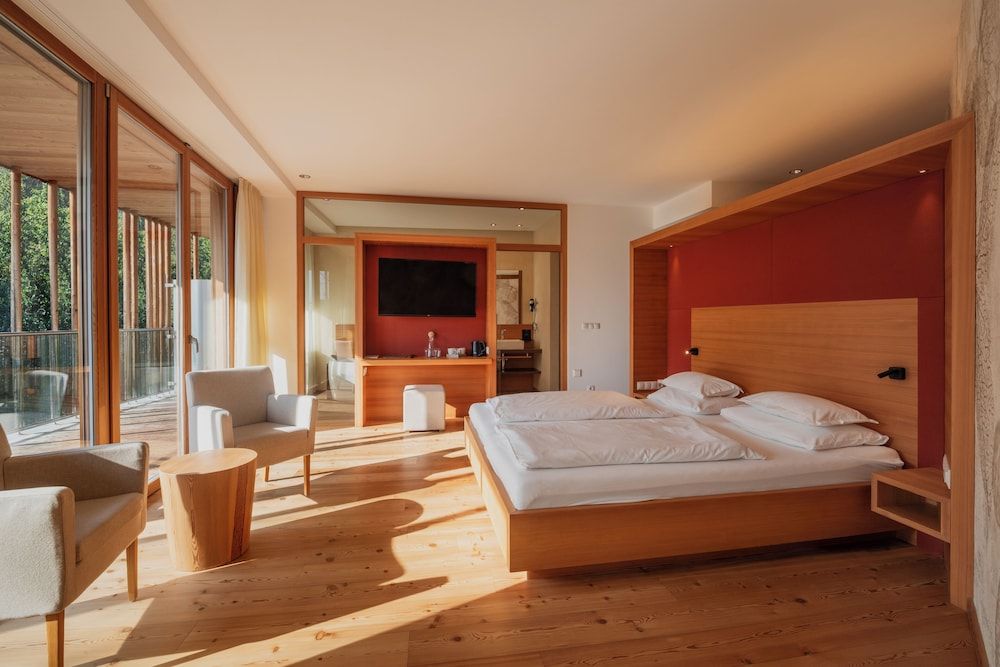 Hotel Der Waldhof in Völlan 3