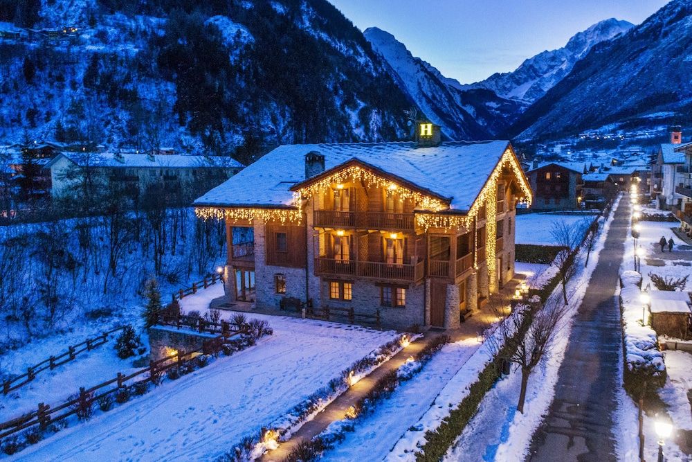 Hotel Les Montagnards 3 estrelas em Morgex