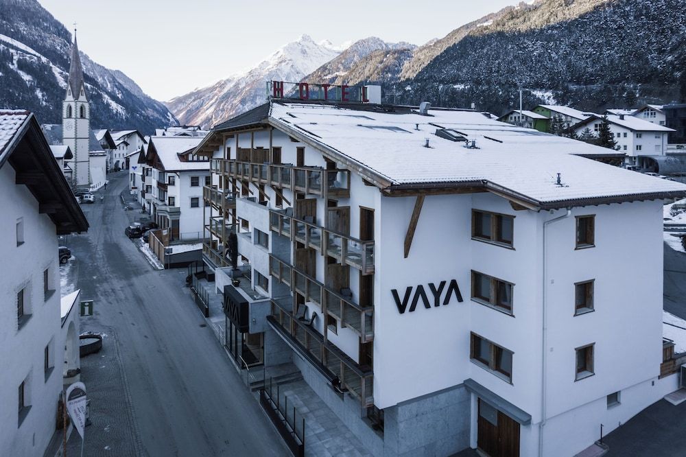 VAYA Pfunds -1 estrelas em Pfunds