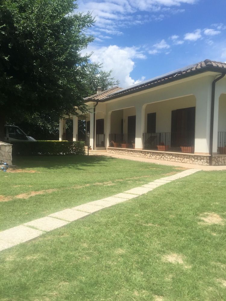 Relais La Mimosa -1 estrelas em Pontinia