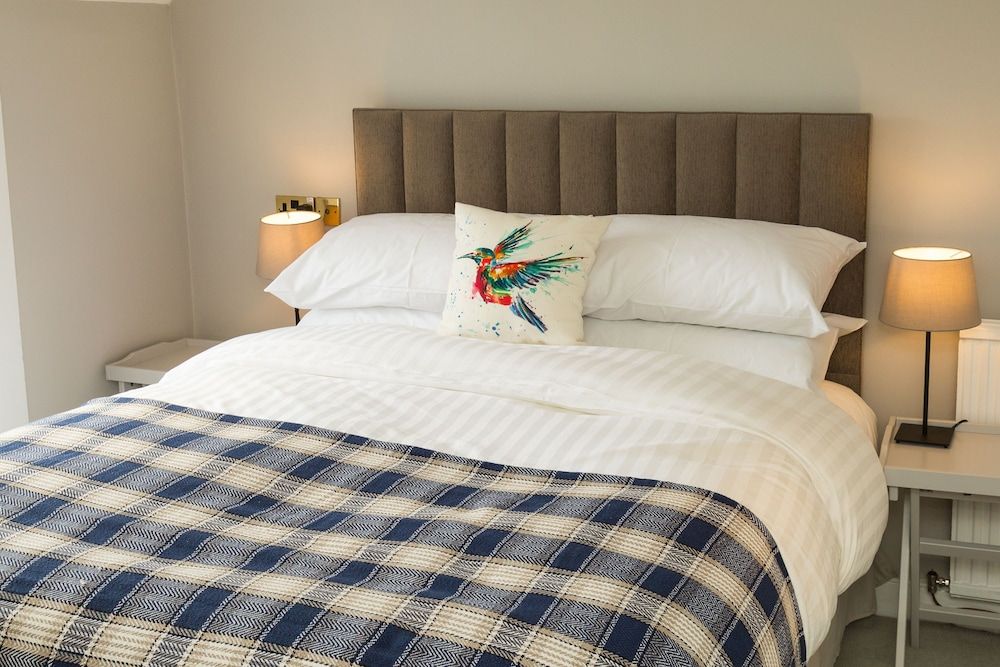 The Inn at Loch Tummel 3