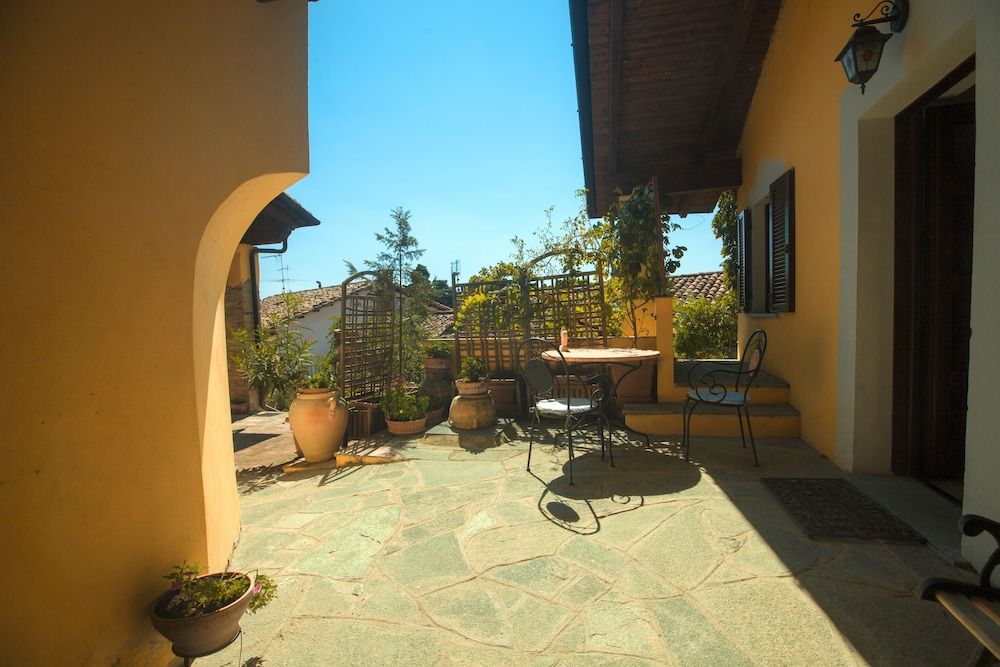 Cà Borgo Vecchio -1 estrelas em Brusasco