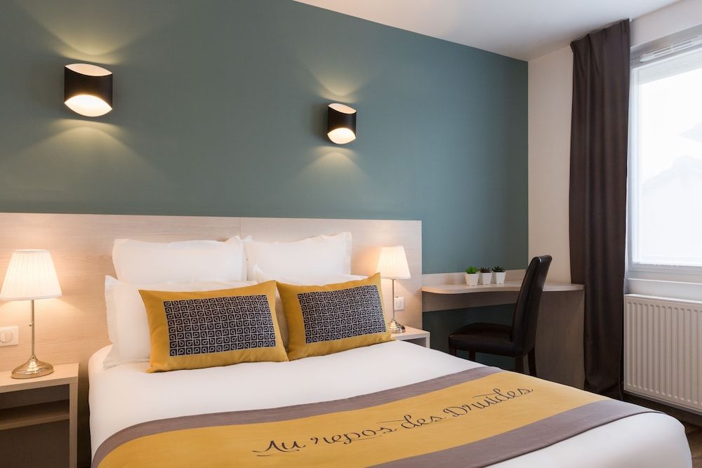 The Originals City, le Relais des Carnutes Brezolles Verneuil sur Avre 3 estrelas em Brezolles