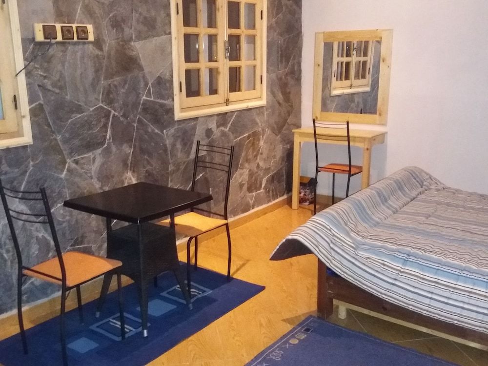 Gite du Barrage -1 estrellas en Zaouia Ben Smine