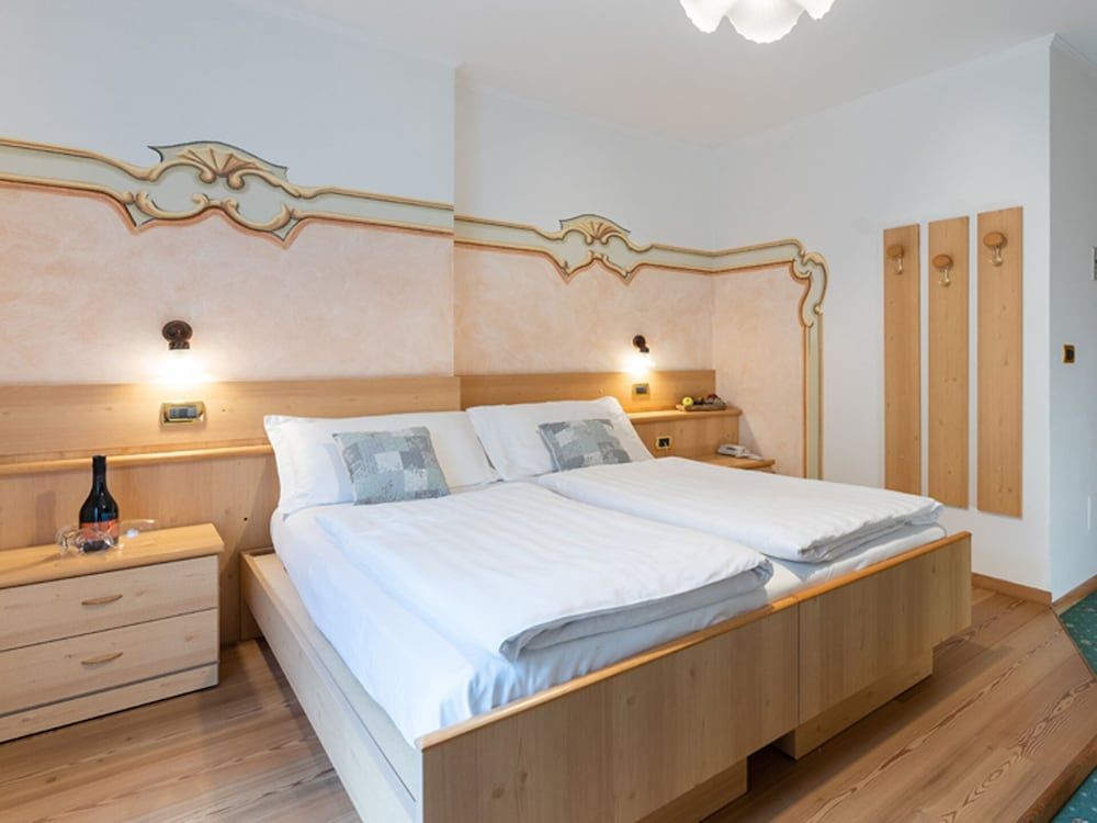 Latemar Hotel Suites & Spa 2