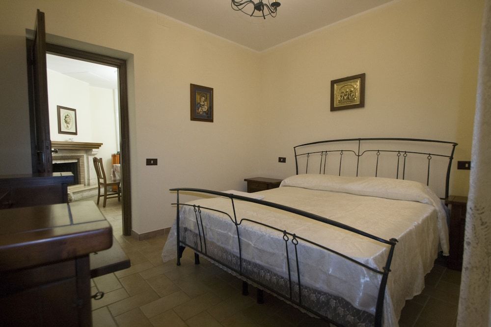 La Villa Del Colle 3