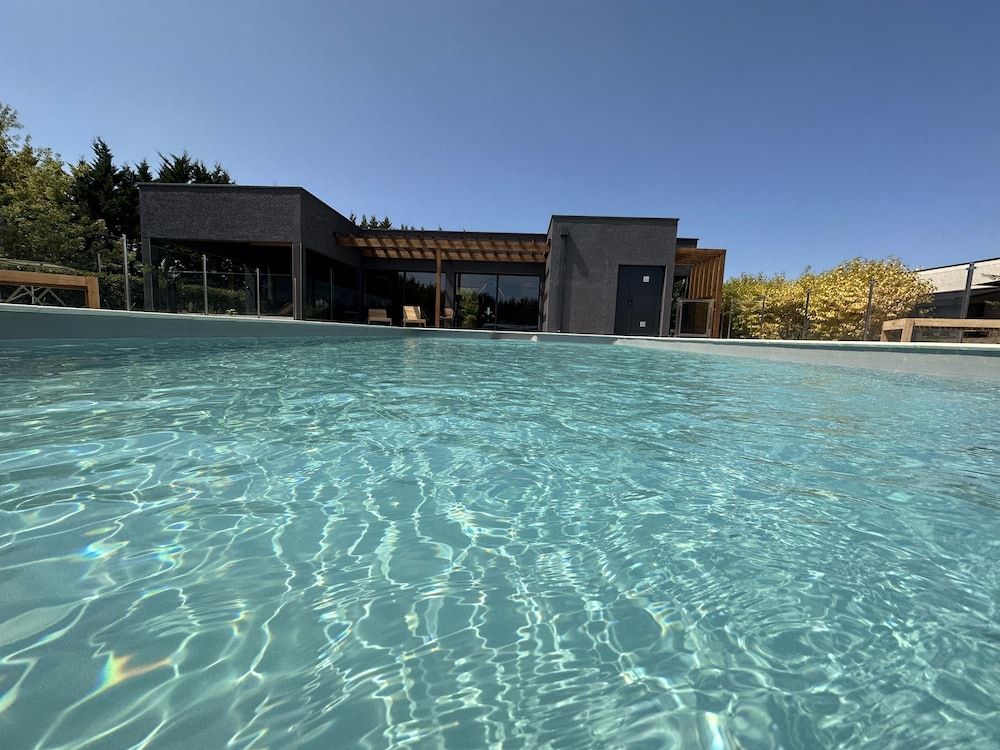 Artémis Hôtel & Spa Bistro Coquet 3 estrelas em Brioude