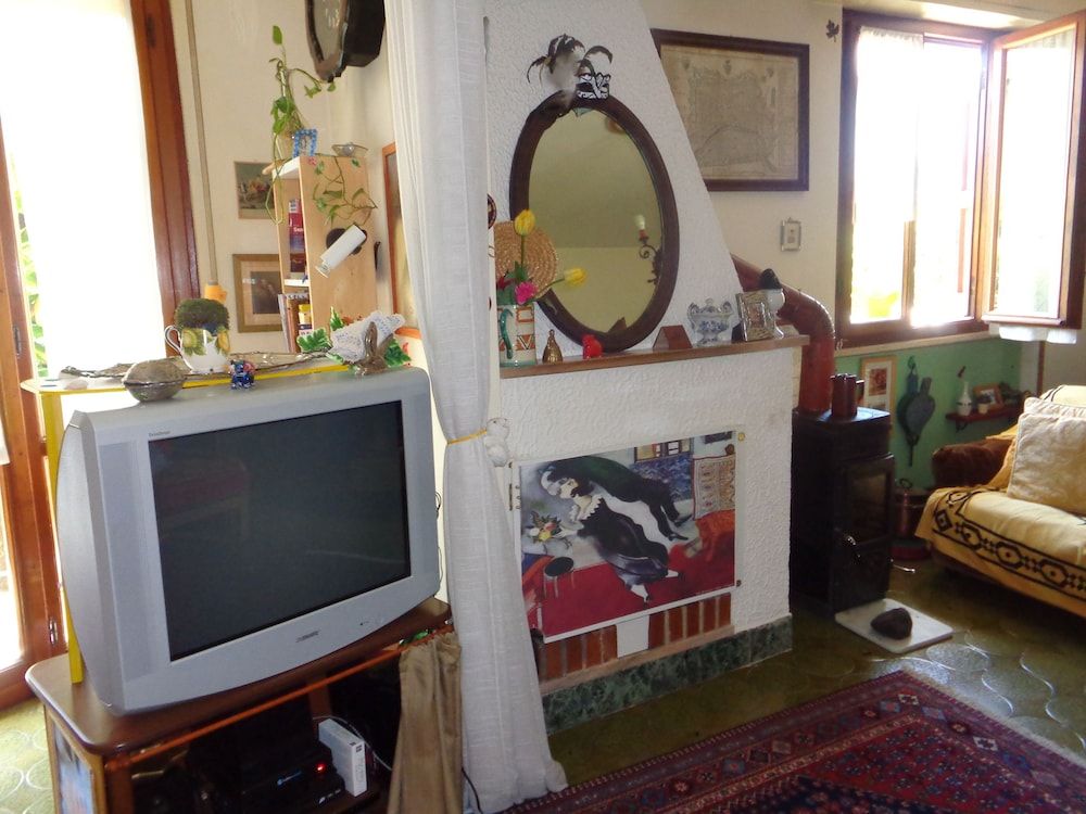 Maison De Dora B&B 2