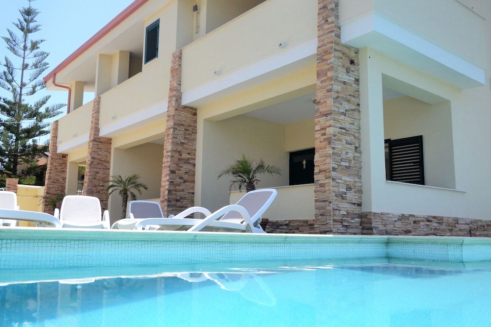 Villa Paglianiti - Your Family Residence -1 estrelas em Briatico