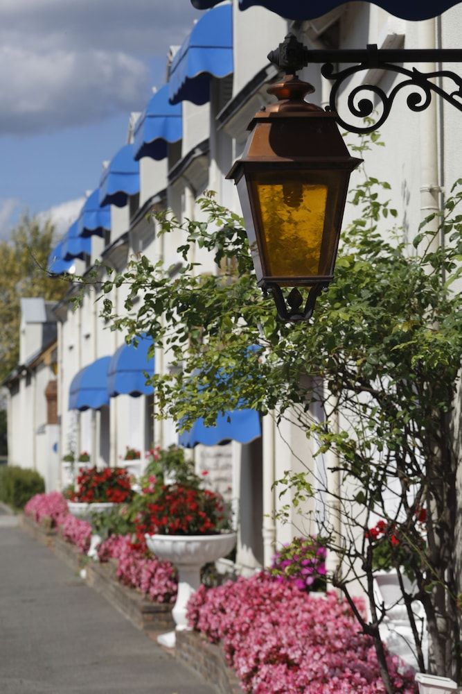 Hôtel de France Contres-Beauval-Cheverny 3 étoiles à Contres