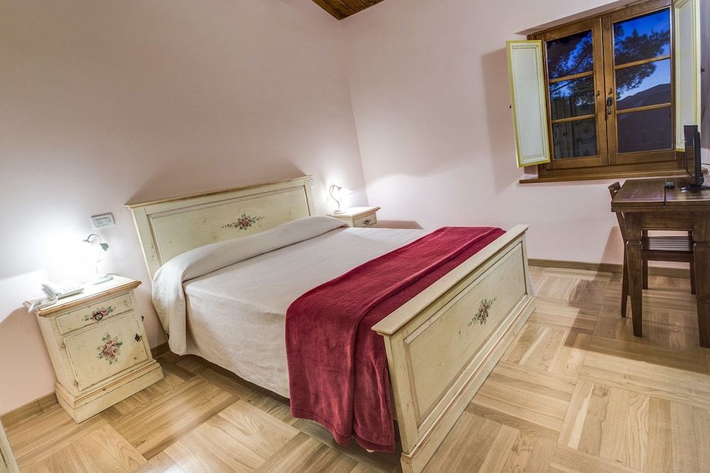 La Castellaia Resort 3