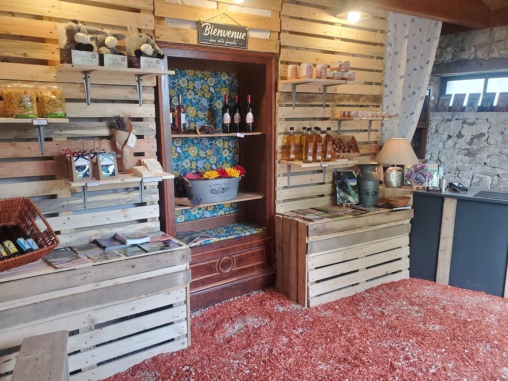 Roulottes du Petit Gouffre de Padirac 2