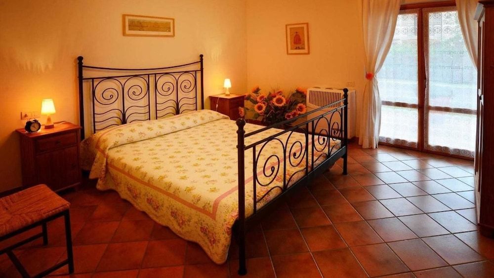 Villa Etruria Guest House 2