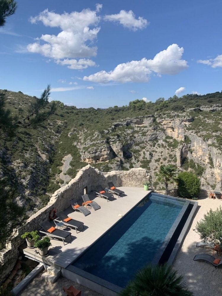 Metafort -1 estrelas em Méthamis