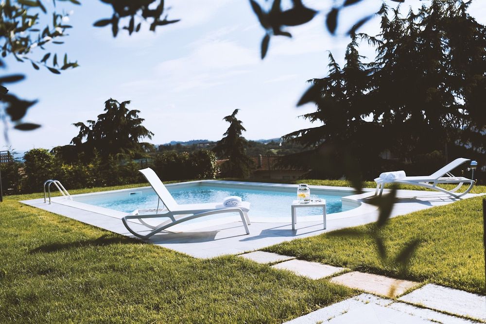 Moonfrà -1 estrelas em Antignano