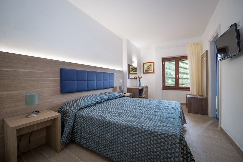 Malì Guest House & Terrace Bar 3