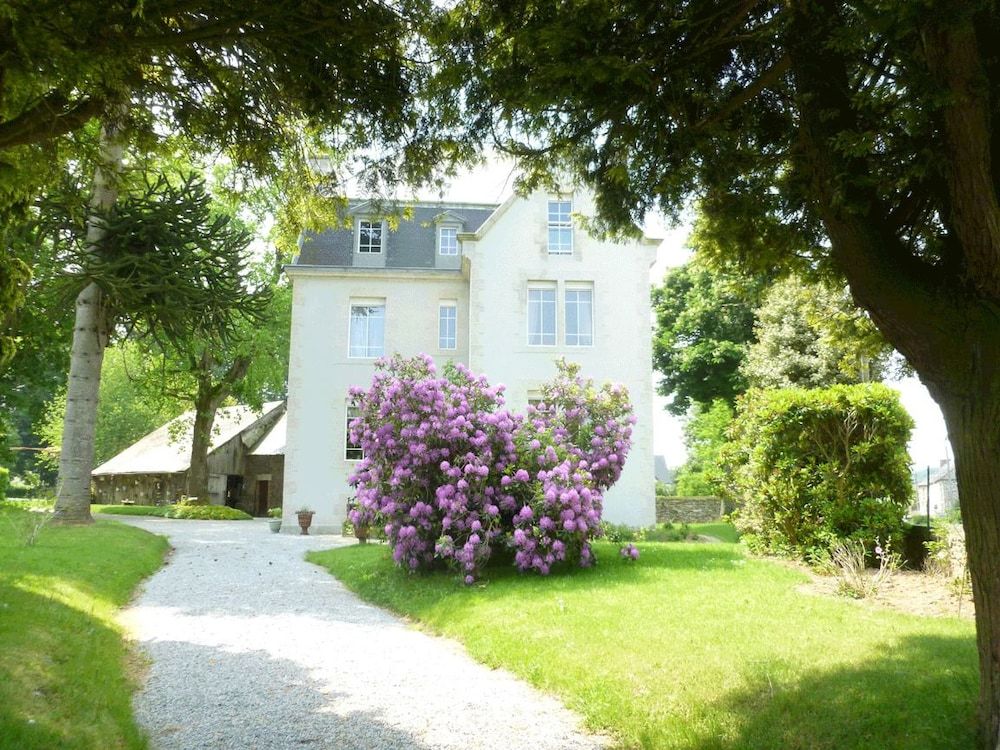 Château Bily Chambres d'hôtes -1 estrelas em La Chèze