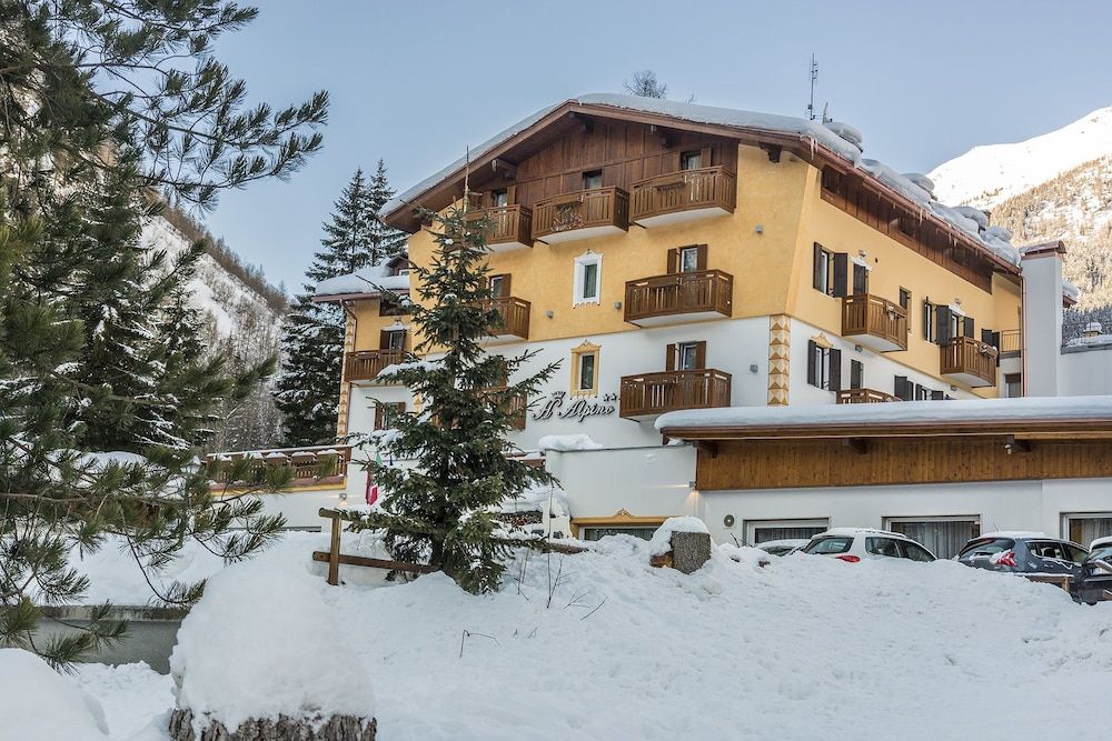 Alpino Family Wellness Hotel 4 estrelas em Peio Fonti