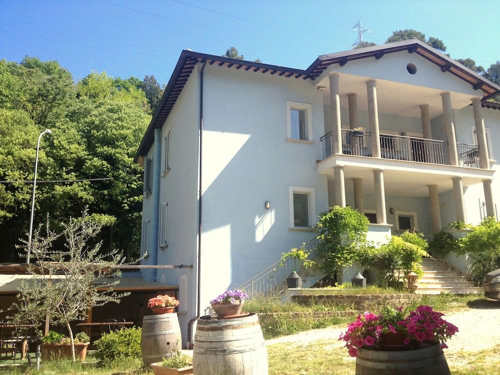 Oasi La Cascata -1 estrelas em Le Marmore