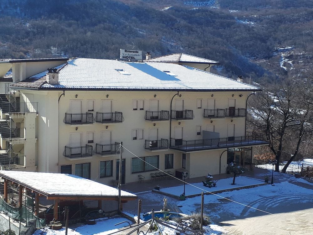 Lo Scoiattolo -1 estrelas em Castellafiume