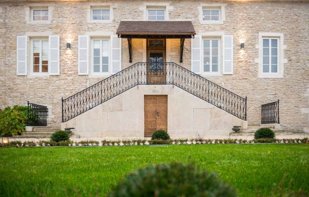 Maison Deveney Mars -1 estrelas em Puligny-Montrachet