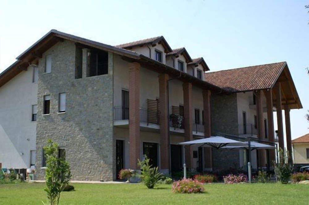 Hotel Rioverde 3 estrelas em Pralormo