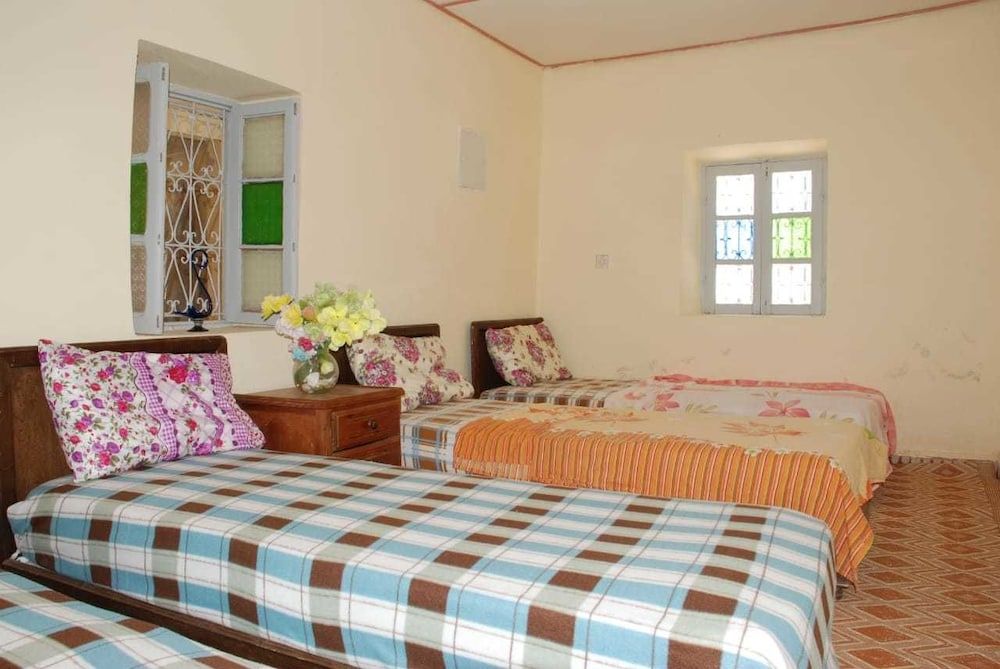 Gite L'ile du Caroubier 2