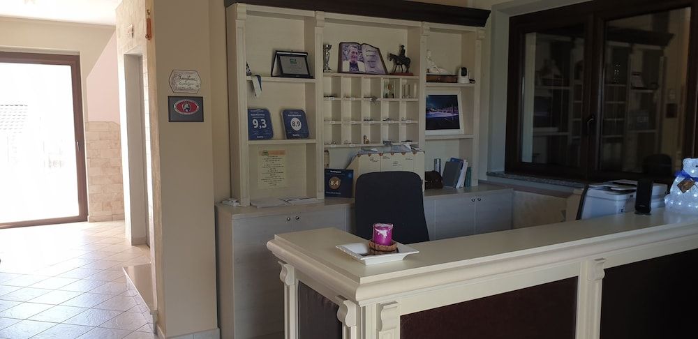 Relais Black Horse 2