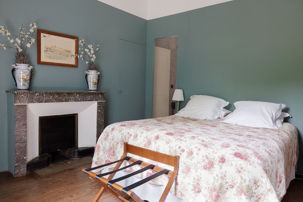 La Glacière - Ostalarià Agricol 2