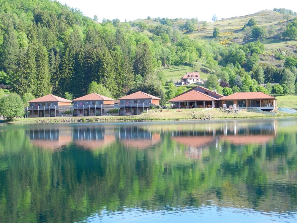 L'Hôtel Lac des Graves 3 estrelas em Lascelle