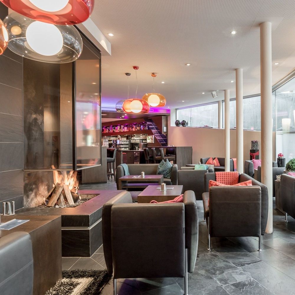 Josl Mountain Lounging Hotel 3